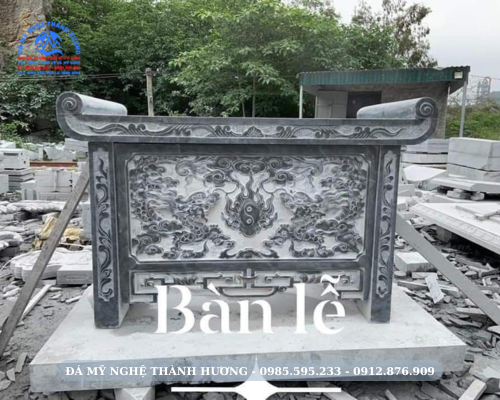 BÀN LỄ ĐÁ